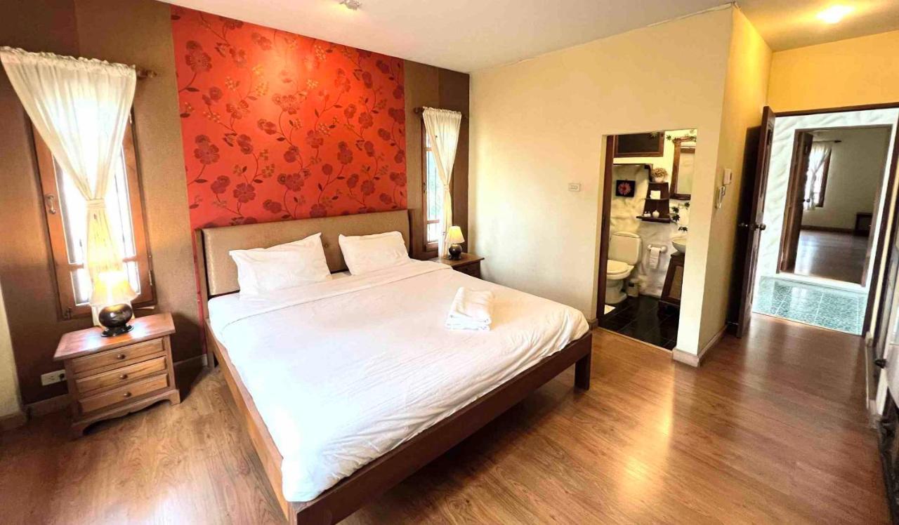 Plumeriahome Near Walking Street Čiang Mai Exteriér fotografie