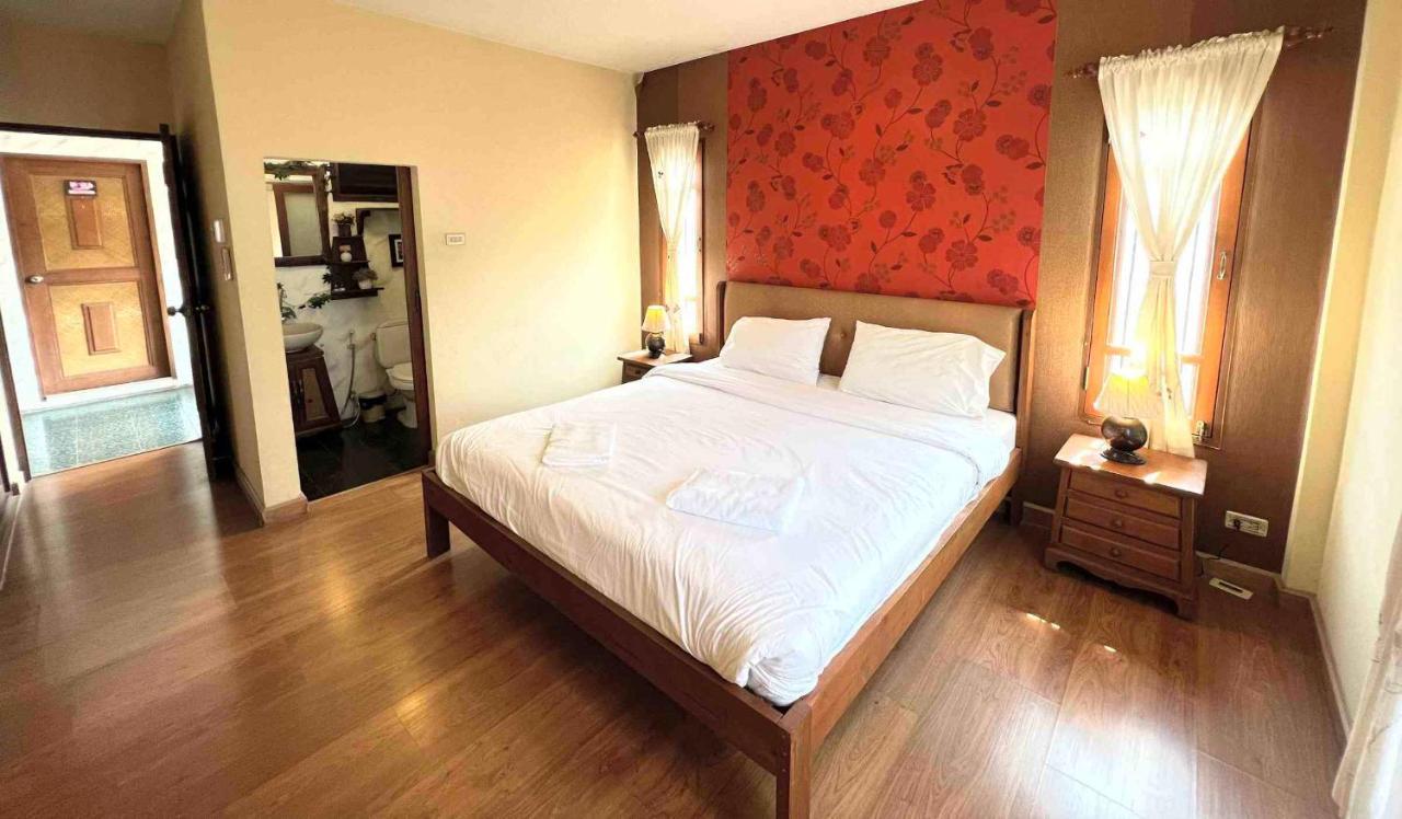 Plumeriahome Near Walking Street Čiang Mai Exteriér fotografie