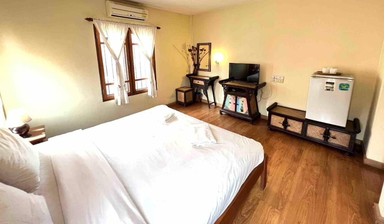 Plumeriahome Near Walking Street Čiang Mai Exteriér fotografie