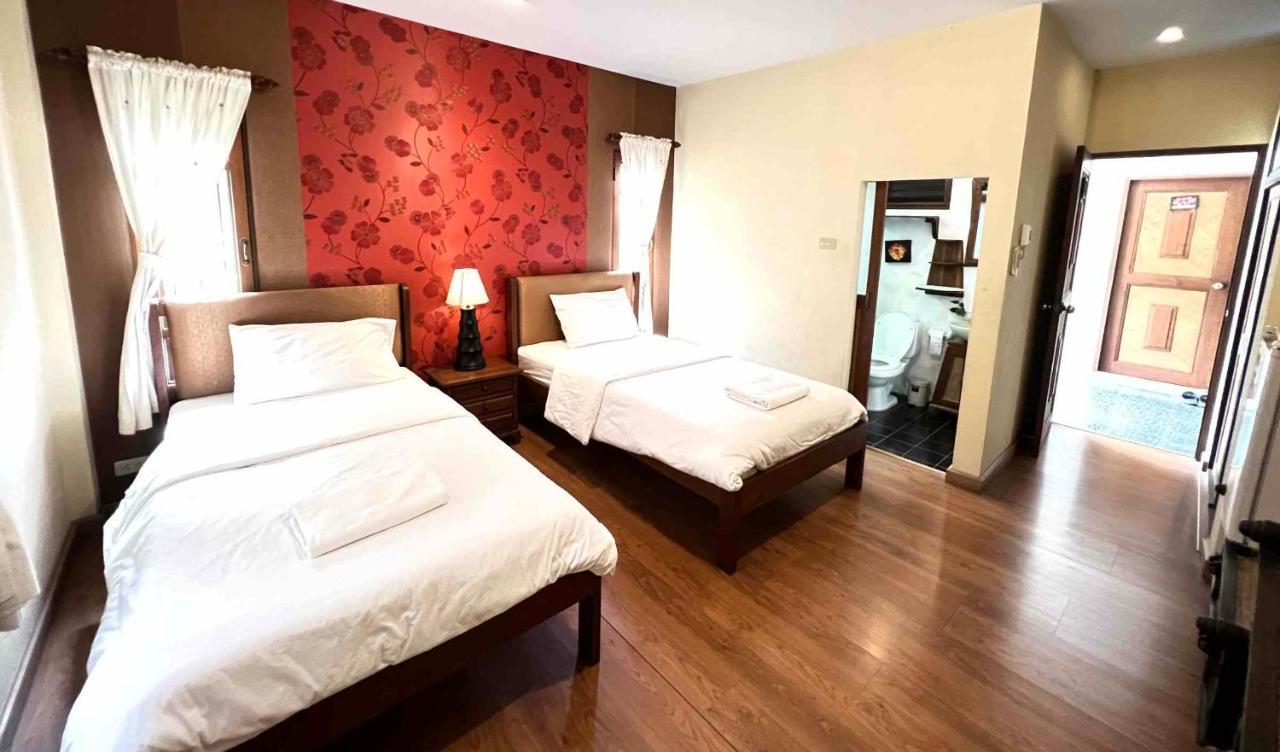 Plumeriahome Near Walking Street Čiang Mai Exteriér fotografie